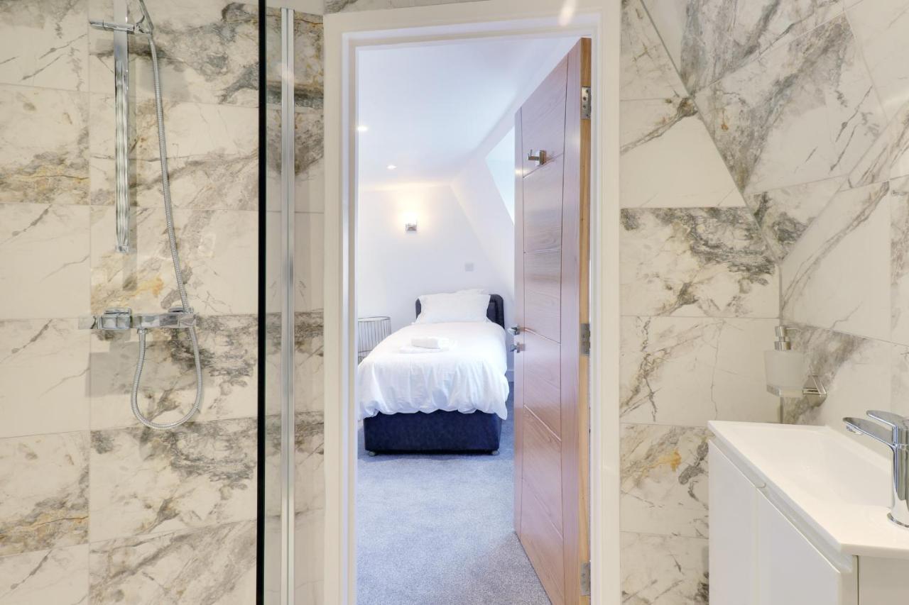 Master Accommodation Suite 9 Single Room With Roof Top Views Hastings Exterior foto